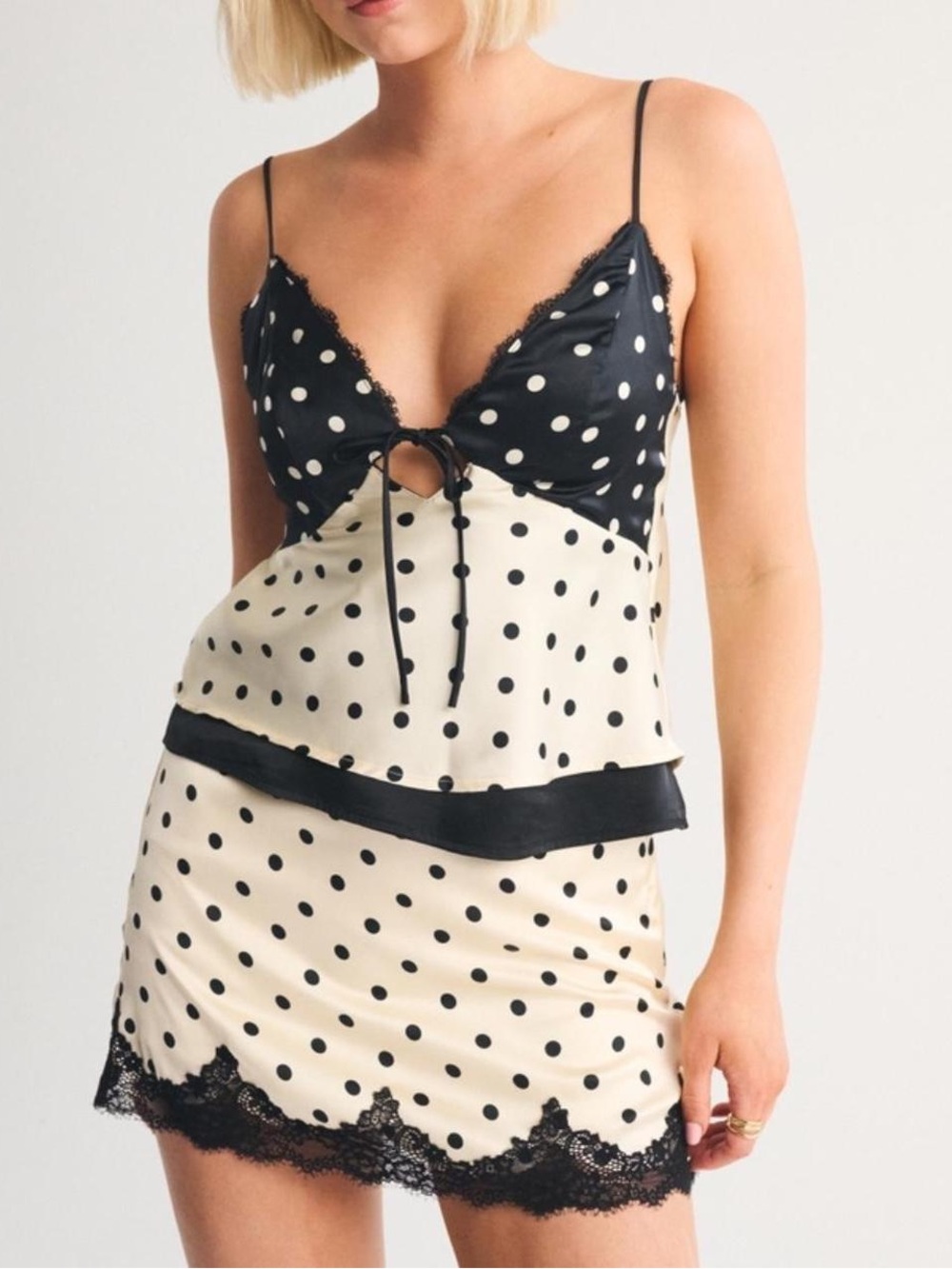NWT A&F Bella SET Cream Dot